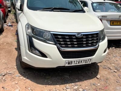 Mahindra XUV 500 2018